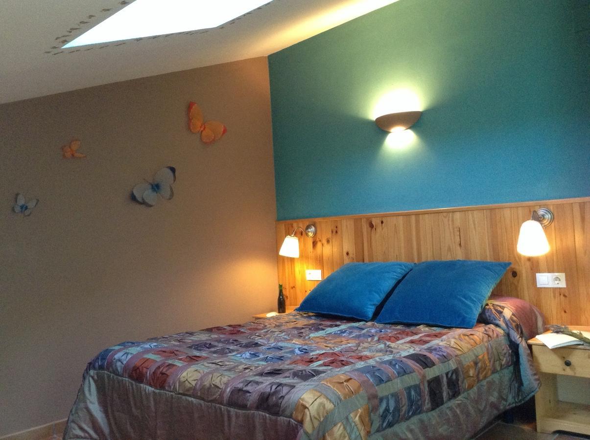 Hostal Camino Del Perdon Uterga Exterior foto